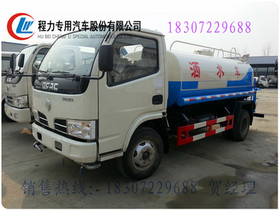 10噸灑水車價格分析與淄博東風灑水車廠家合作詳情