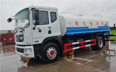 二噸灑水車價格及汽車物流成本全解析